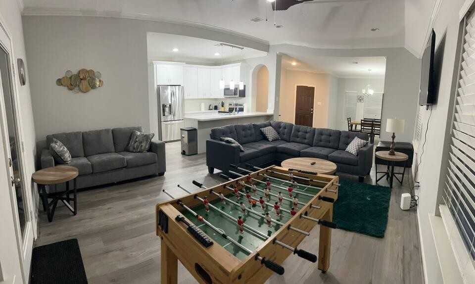 Stassen St - Photo 4 of 14