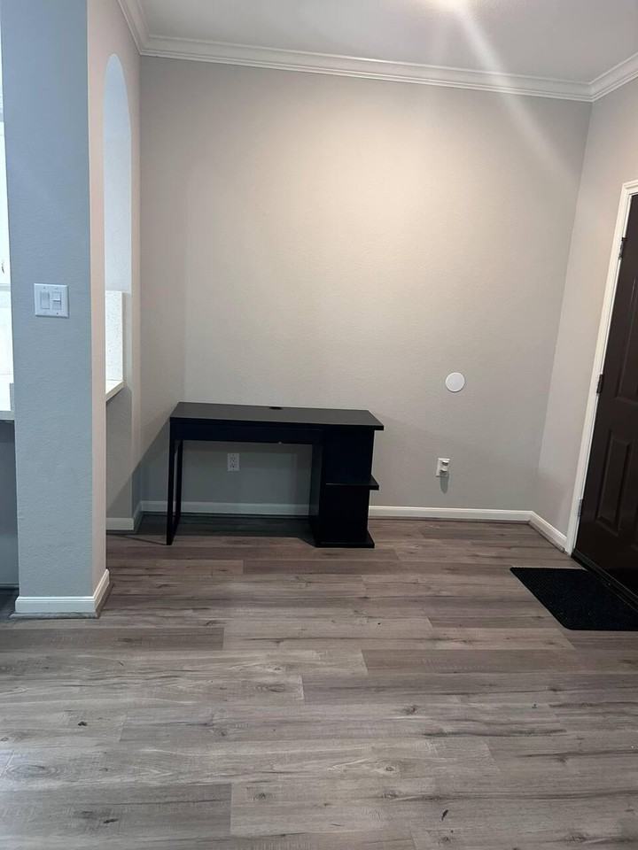 Stassen St - Photo 5 of 14