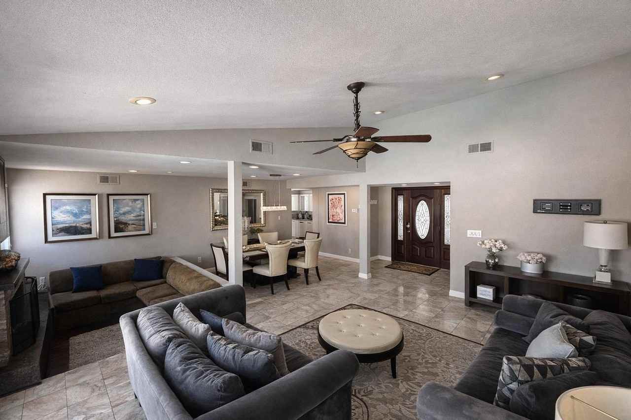 Topaz Ct - Photo 3 of 6