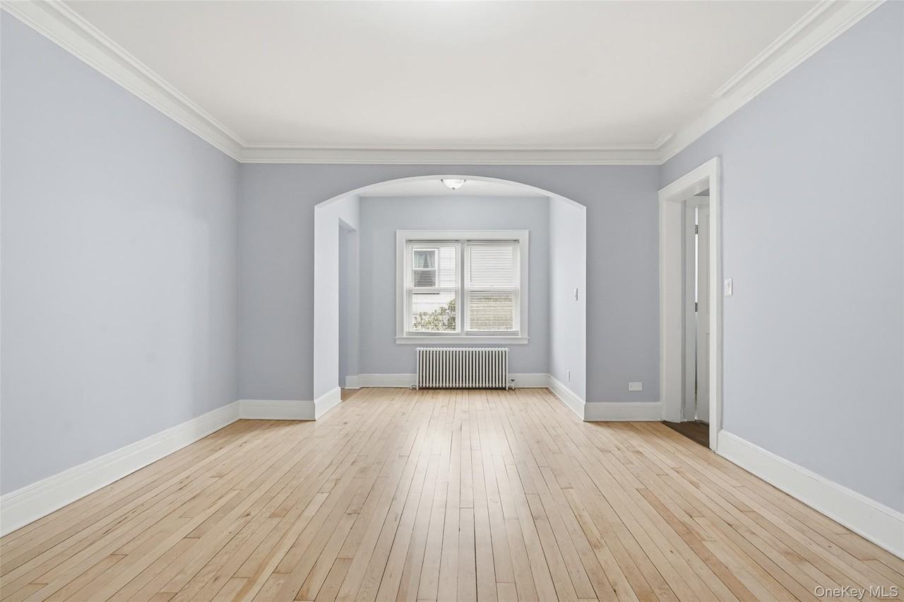 321 Olivia St Apt 1 - Photo 4 of 27