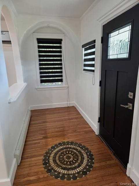 16 Trinity Pl - Photo 2 of 34