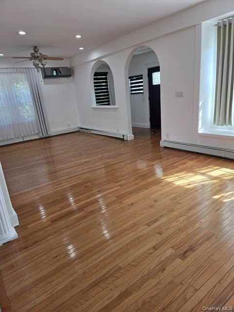 16 Trinity Pl - Photo 3 of 34