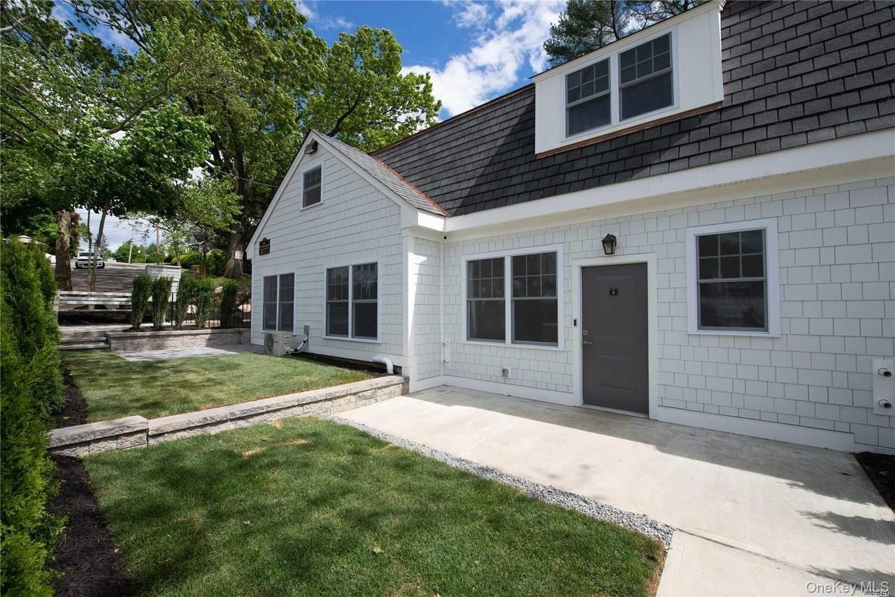 8 Northridge St Unit 8 - Photo 2 of 10