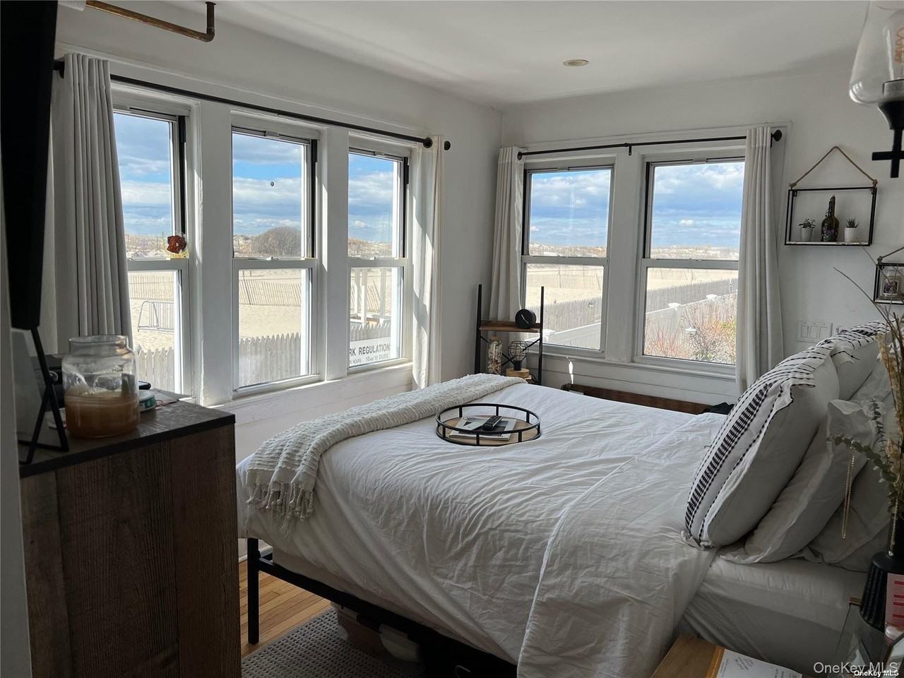 23 Troy Ave #1stFL - Photo 6 of 10