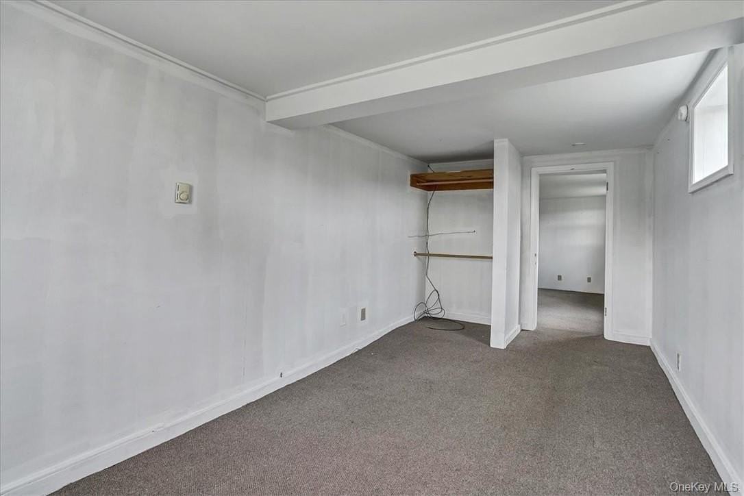 492 Black Meadow Rd Apt A - Photo 7 of 18