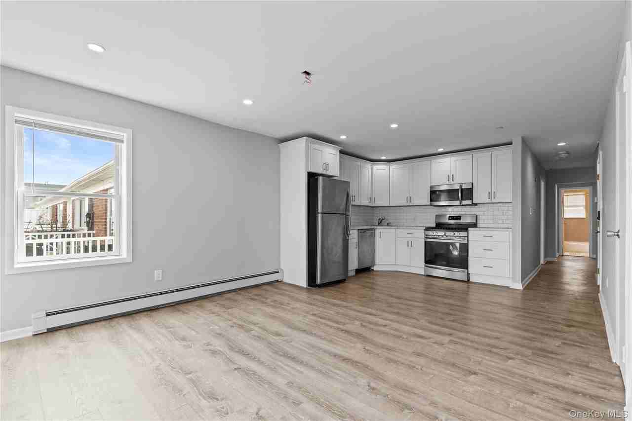 616 E Broadway #3C - Photo 4 of 16