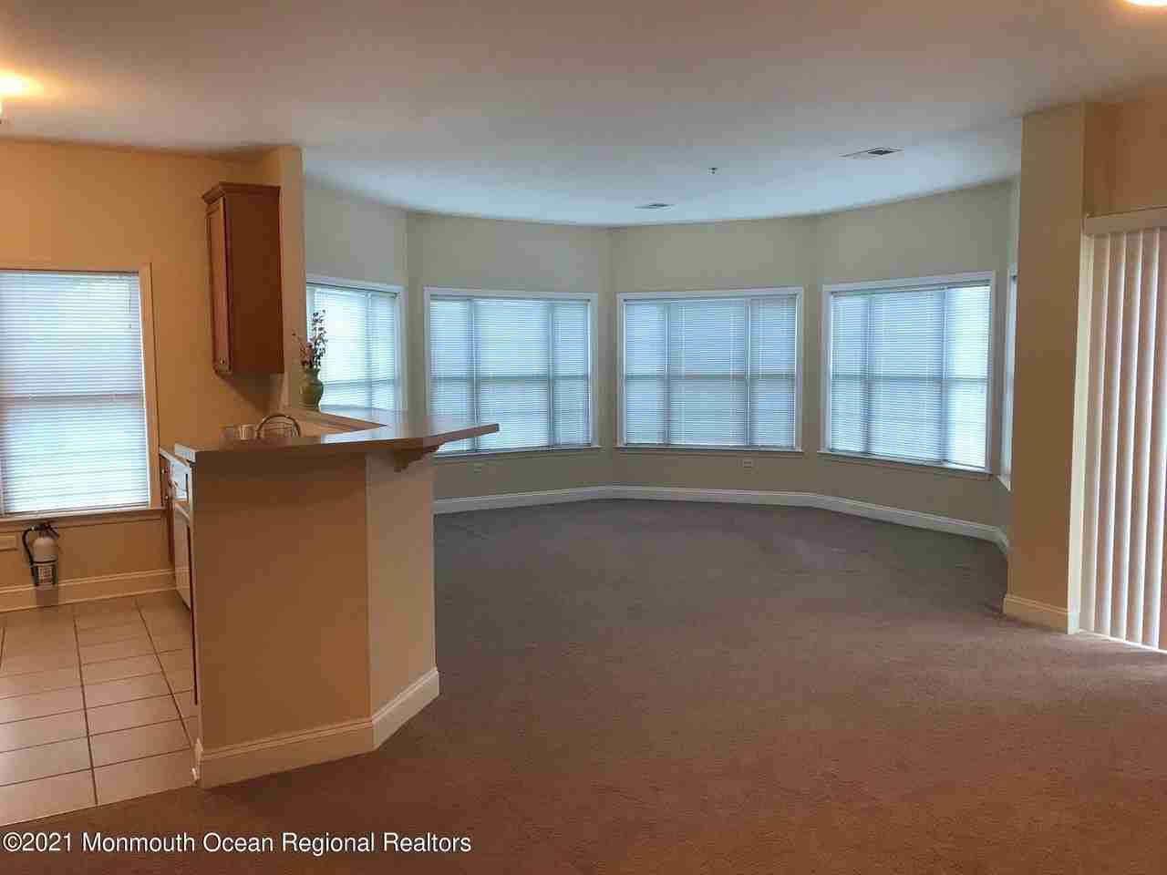 2207 Falston Cir Unit 2207 - Photo 7 of 17