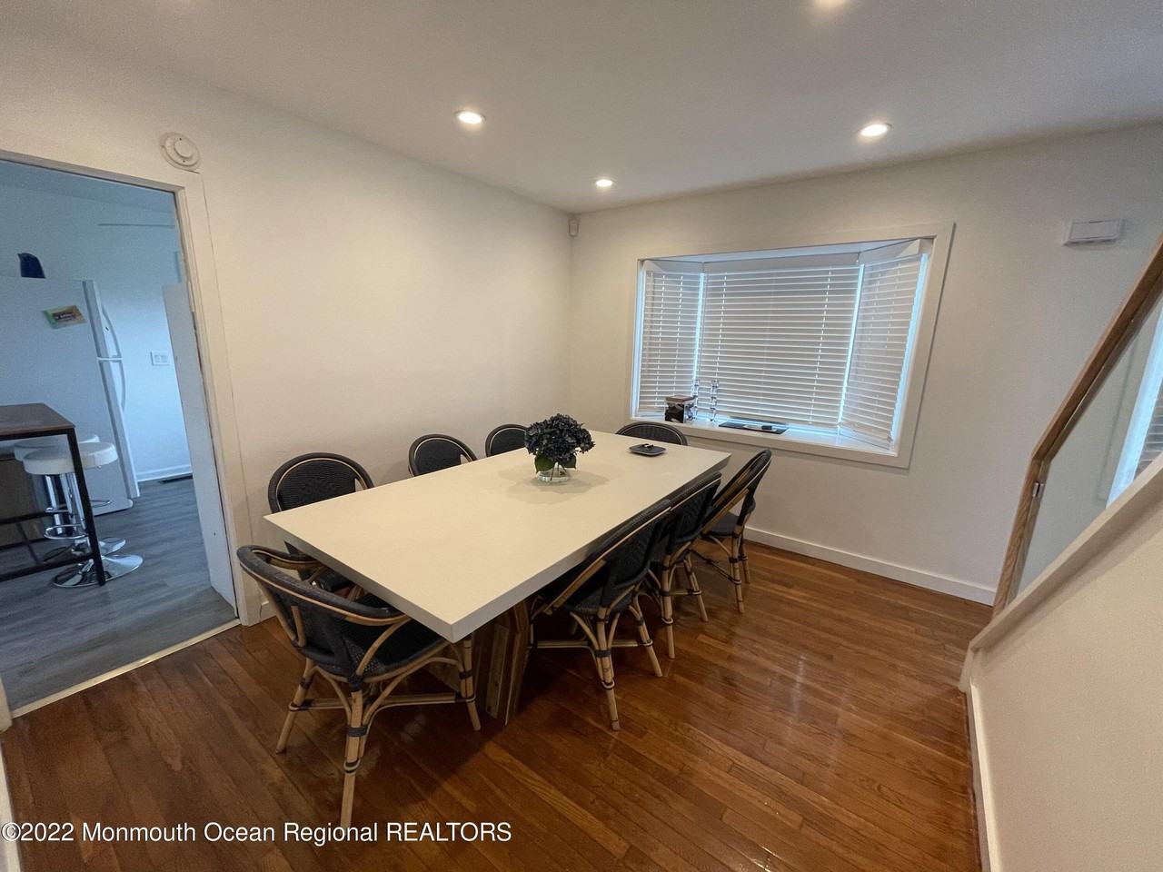 282 Berger Ave - Photo 7 of 27