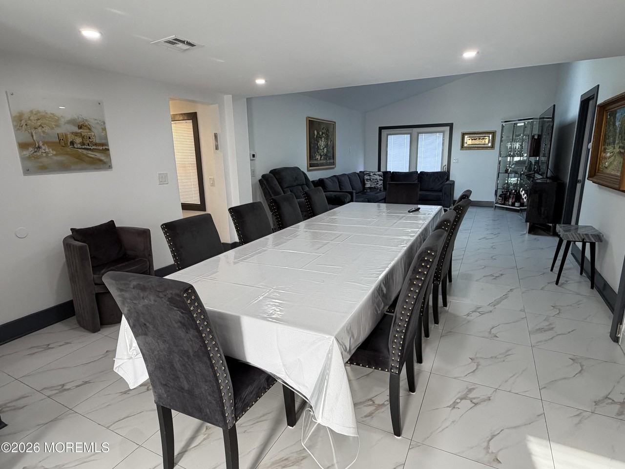 191 Delaware Ave - Photo 2 of 20