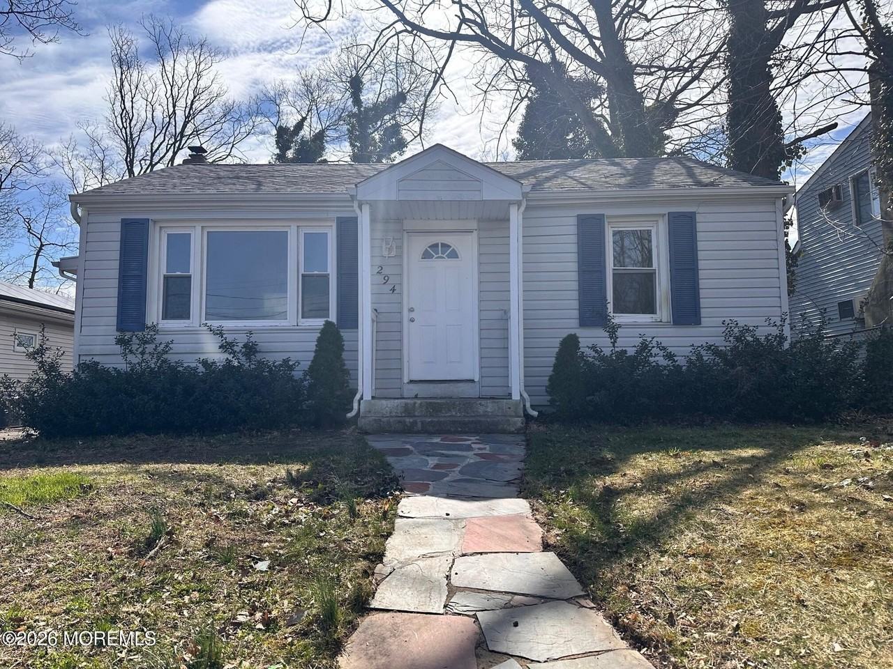 294 19th Ave - Photo 2 of 15