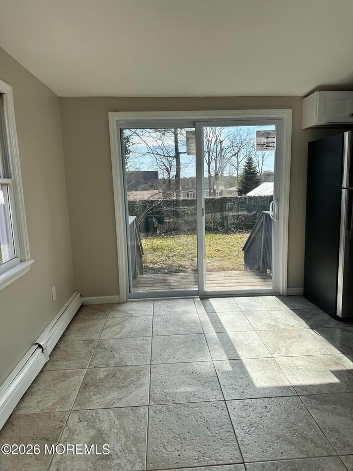 294 19th Ave - Photo 6 of 15