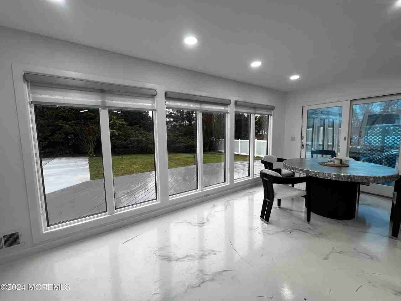 85 Locust Ave - Photo 6 of 17