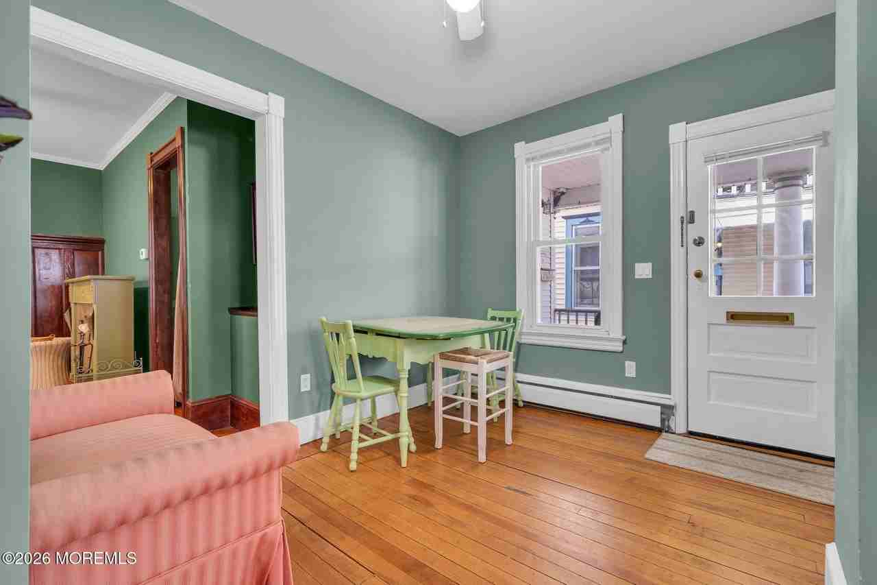 110 Mount Tabor Way Apt B - Photo 4 of 17