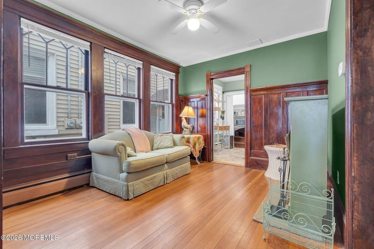 110 Mount Tabor Way Apt B - Photo 7 of 17