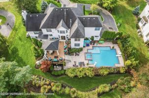 featured image of 29 Northwoods Rd