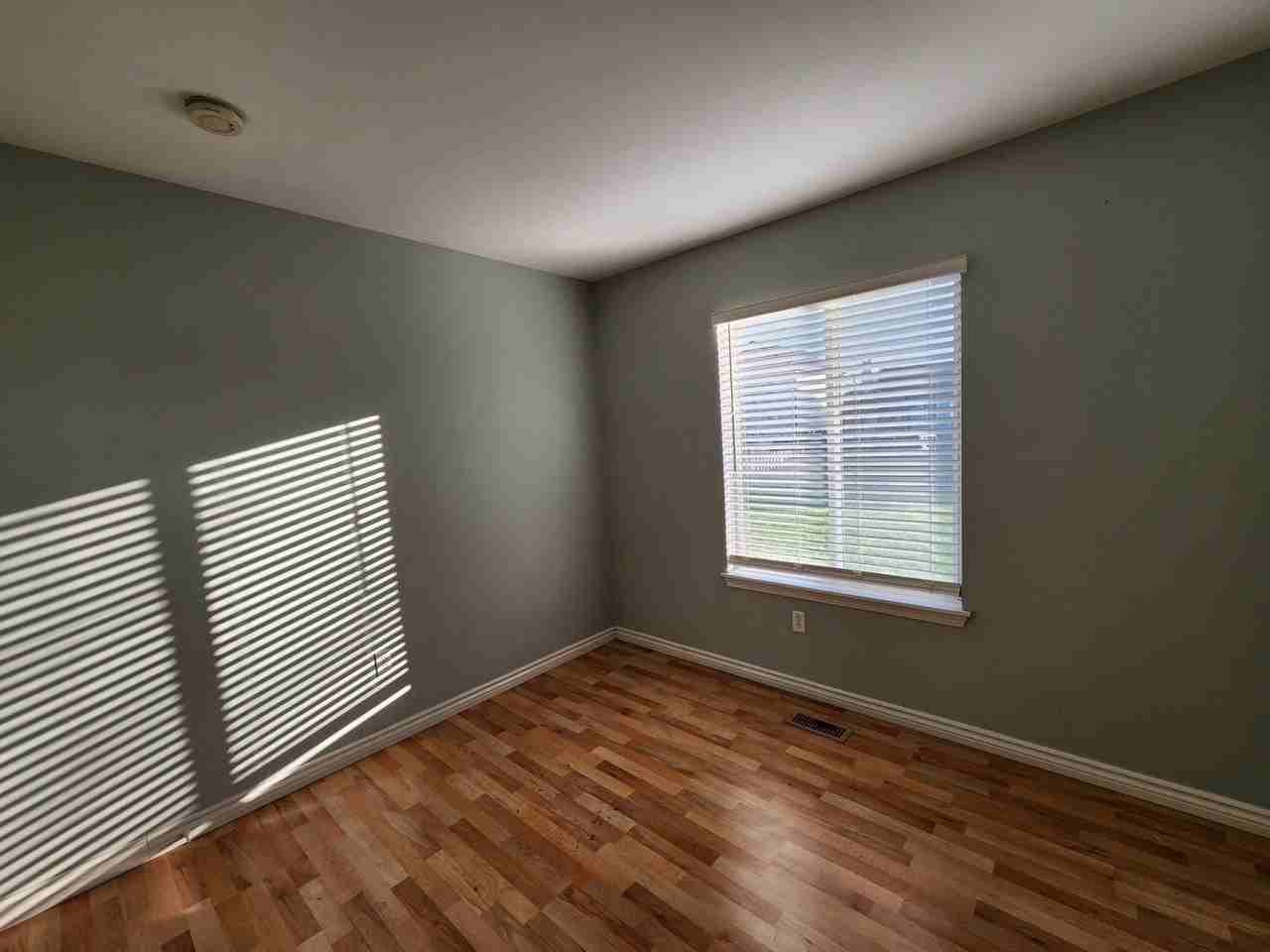 13862 Isle Royal Cir - Photo 7 of 9