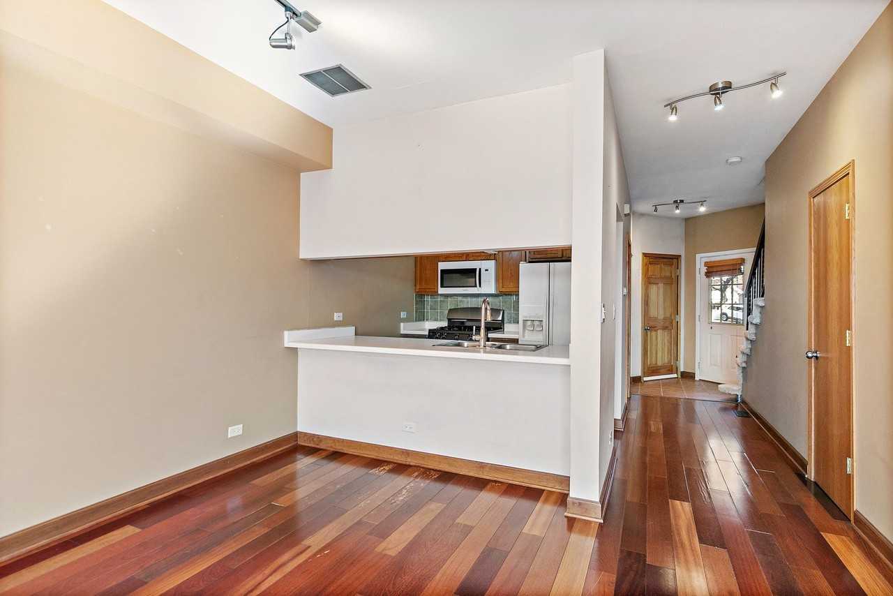 1273 Cranbrook Dr - Photo 7 of 19