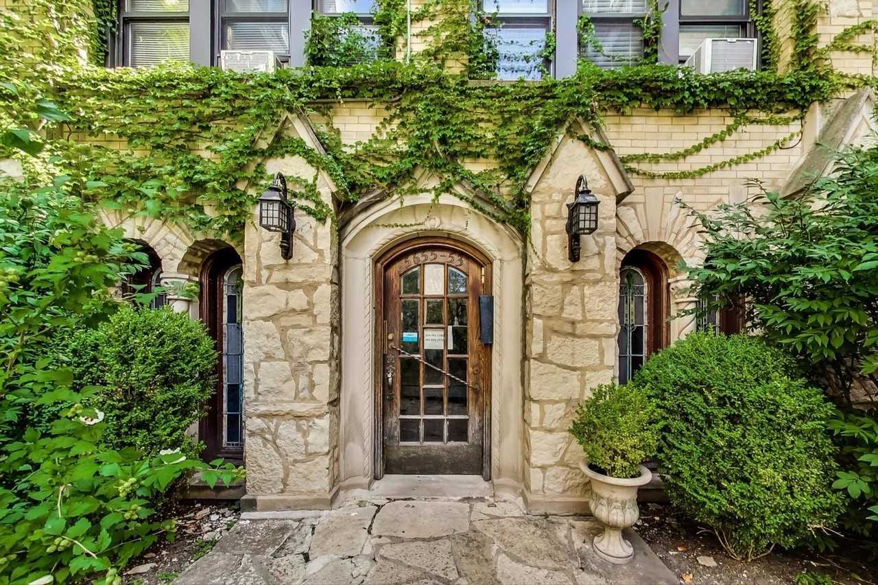 5655 N Spaulding Ave #3E - Photo 4 of 24