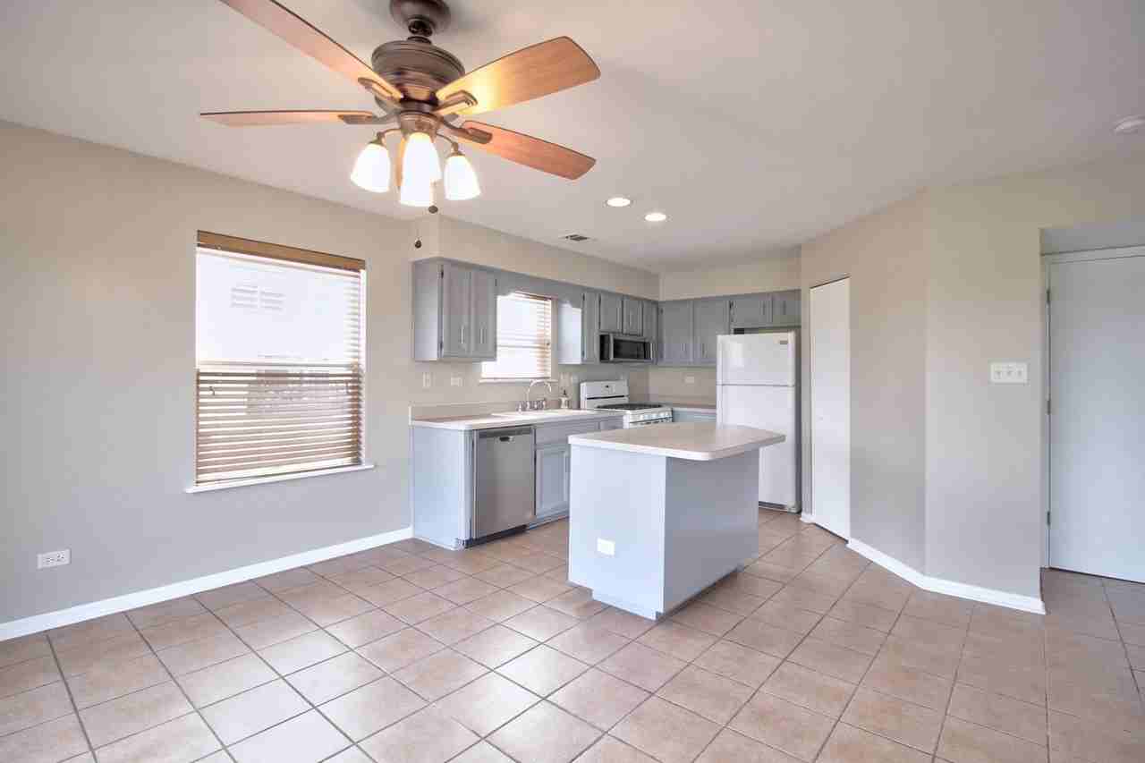 16472 Teton Dr Unit D - Photo 5 of 17