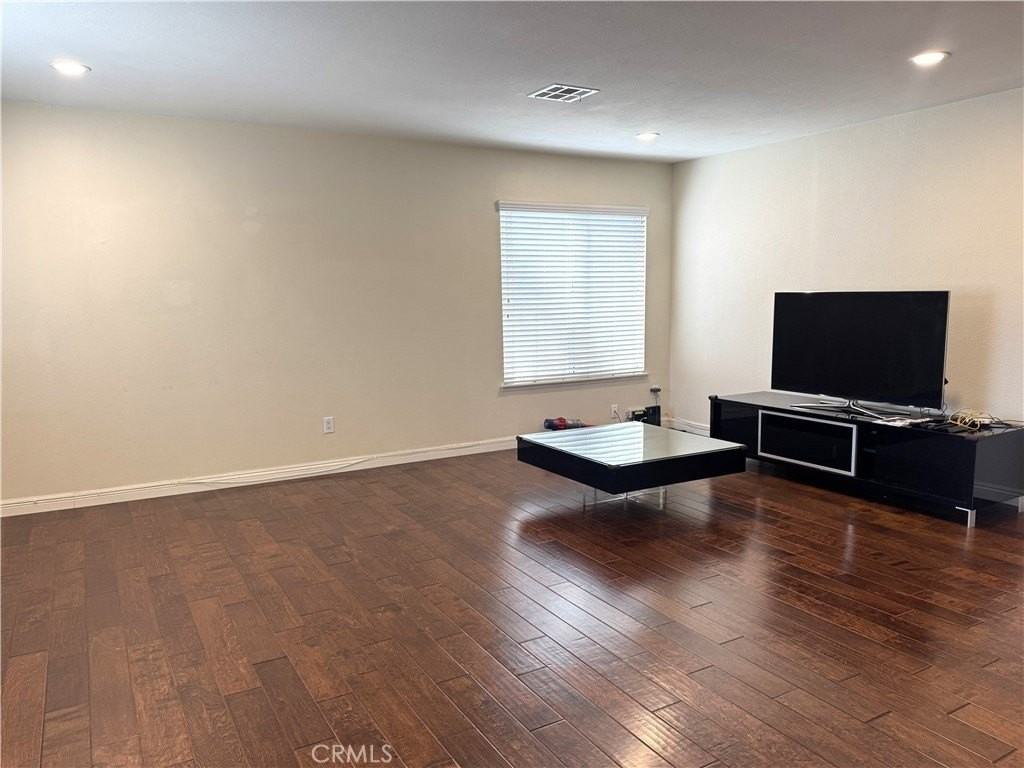 13037 Beach St - Photo 2 of 13