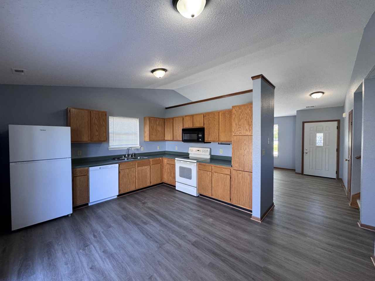 1902 Nathan Dr #1 - Photo 3 of 10