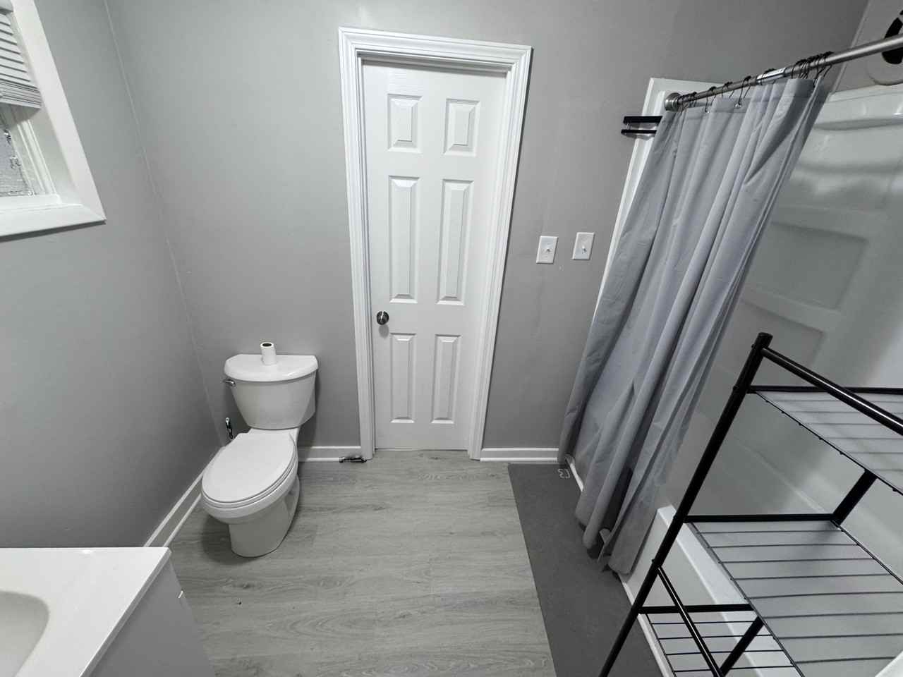 1317 17th St #1 - Photo 4 of 6