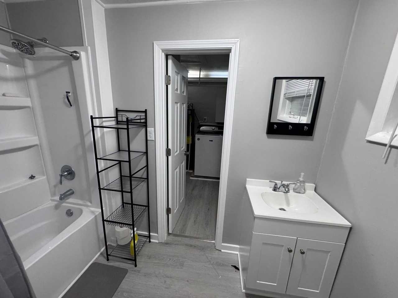 1317 17th St #1 - Photo 5 of 6