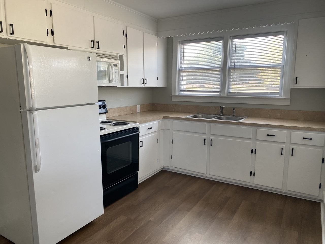 6415 Pamplico Hwy #1 - Photo 3 of 24