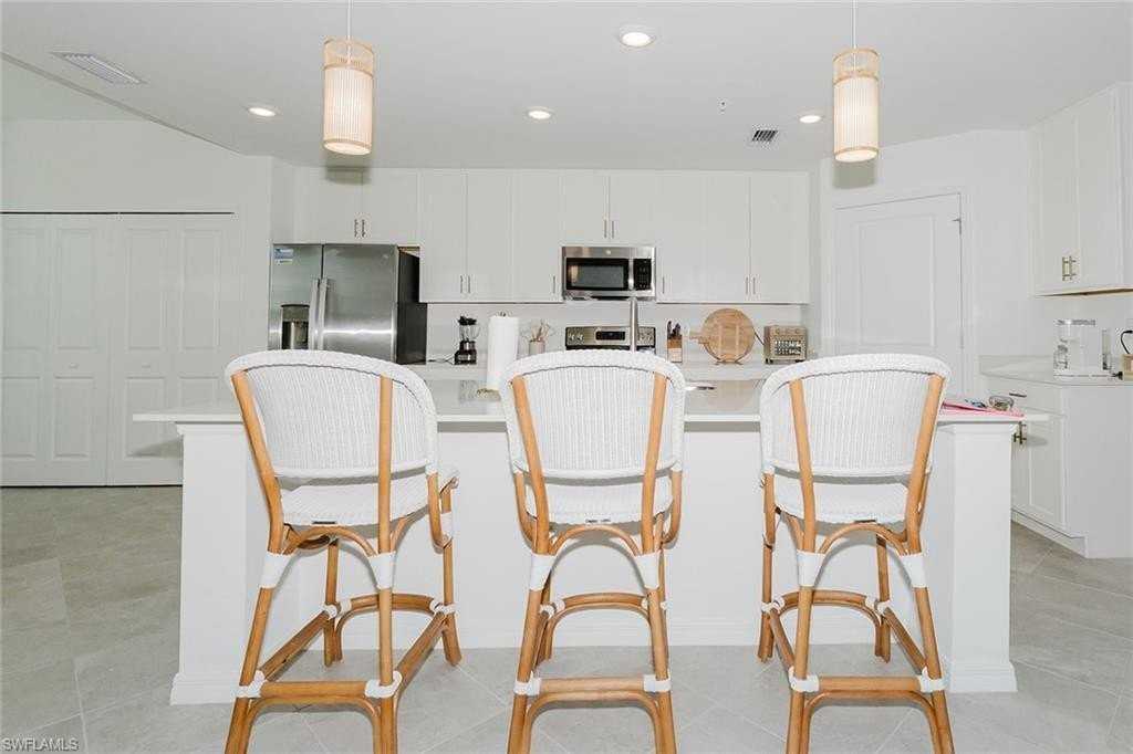 5445 Double Eagle Cir Unit 3013 - Photo 4 of 50