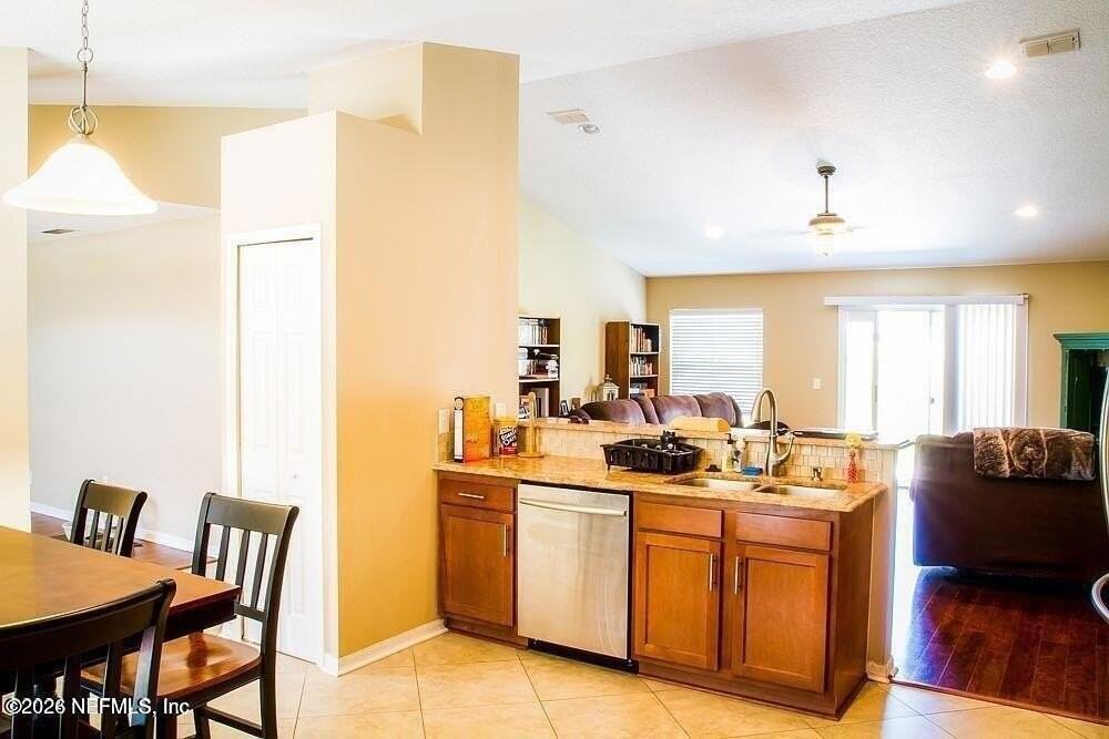 11542 Wandering Pines Trl W - Photo 6 of 17