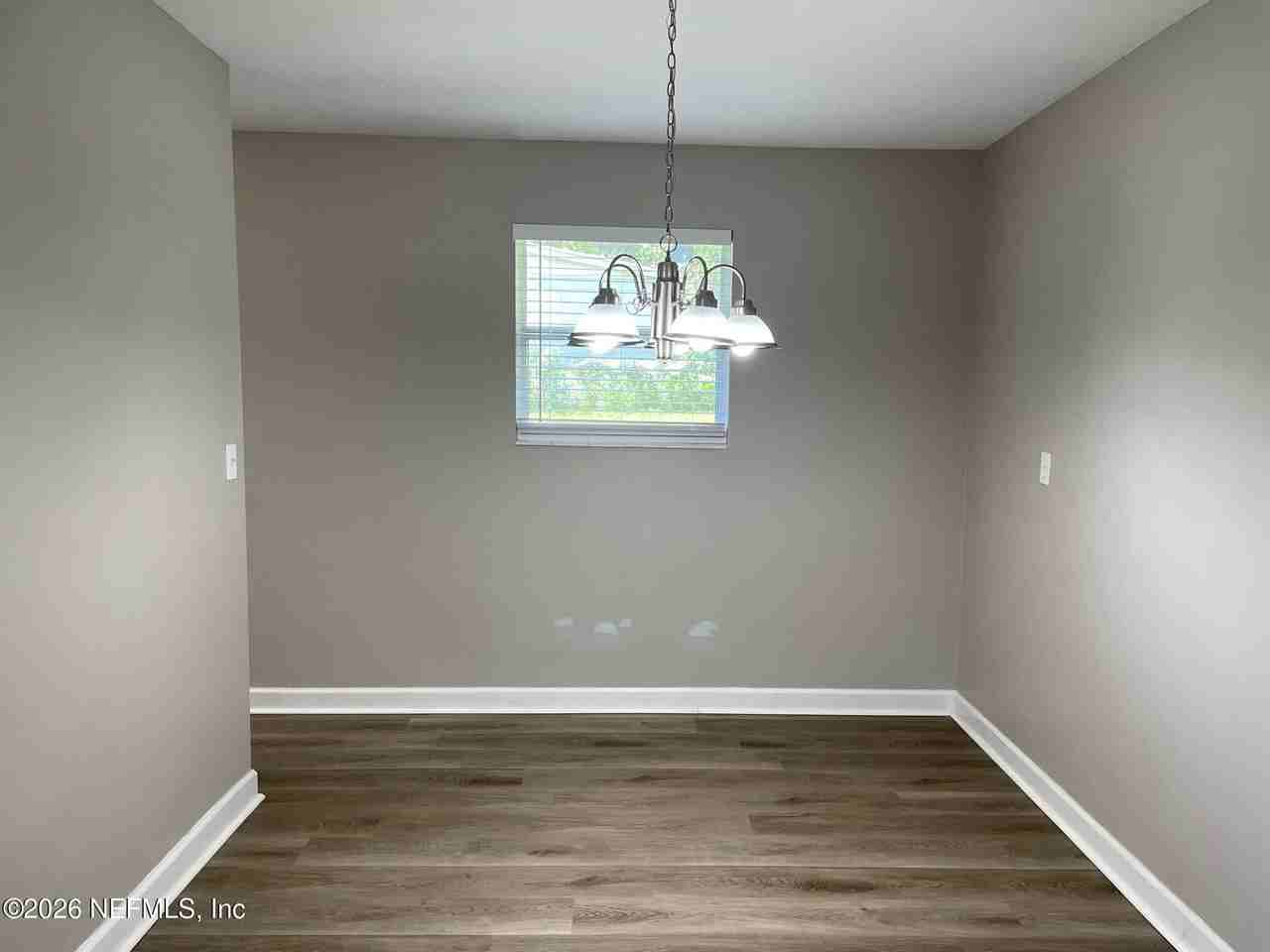 6928 Goldilocks Ln - Photo 5 of 15