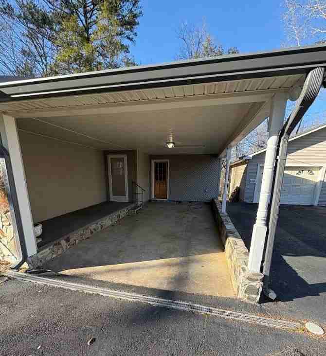 222 Sugar Creek Rd - Photo 2 of 27