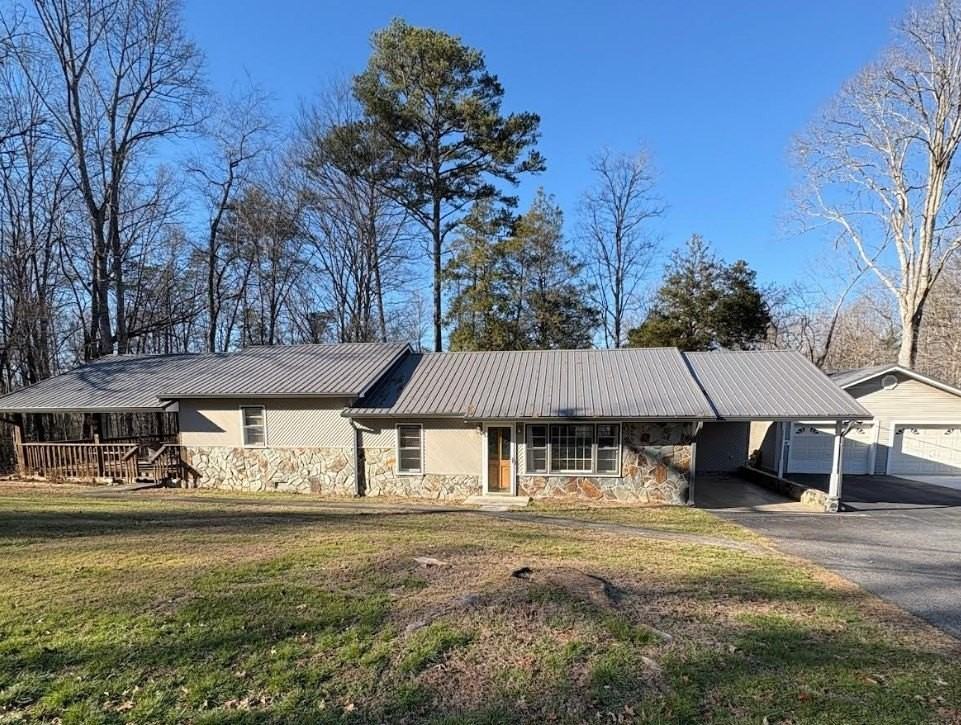 222 Sugar Creek Rd - Photo 4 of 27