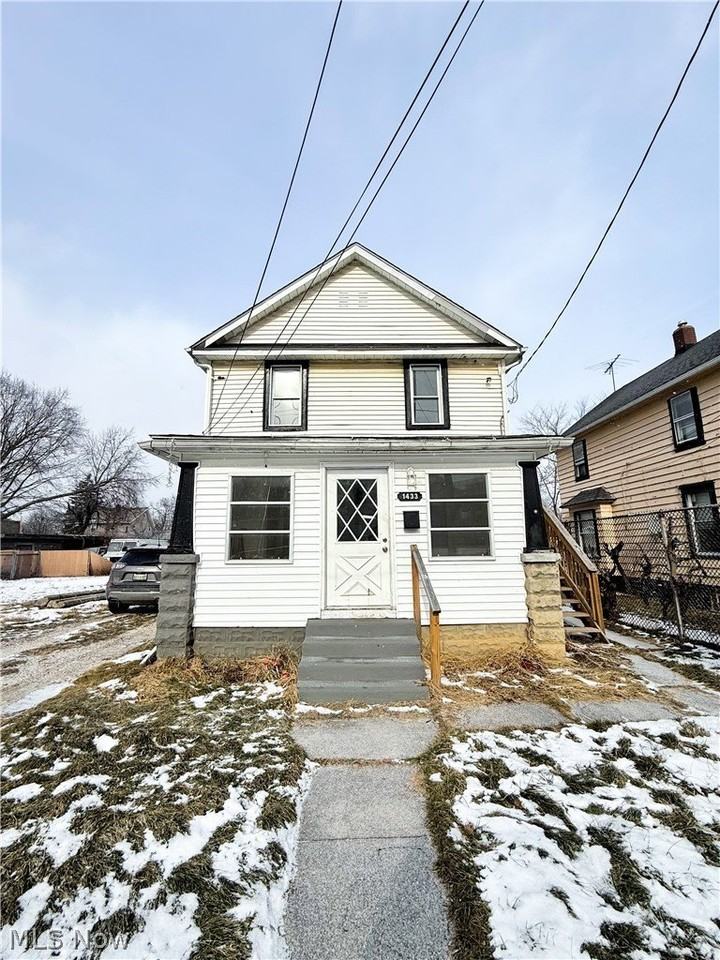 1433 Kenmore Blvd #2 - Photo 2 of 17