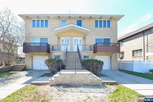 472 Central Blvd - Photo 1 of 1