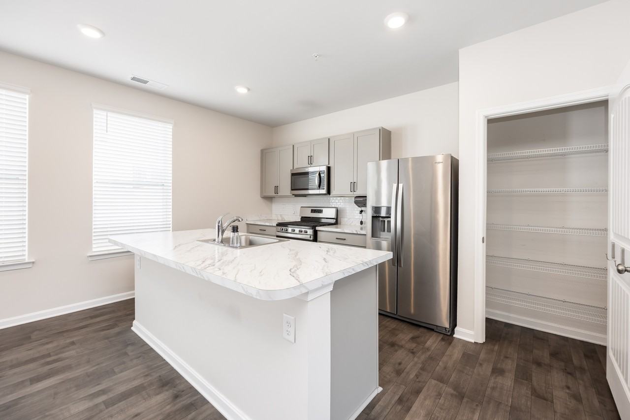 317 Stream Valley Ct #1 - Photo 6 of 18