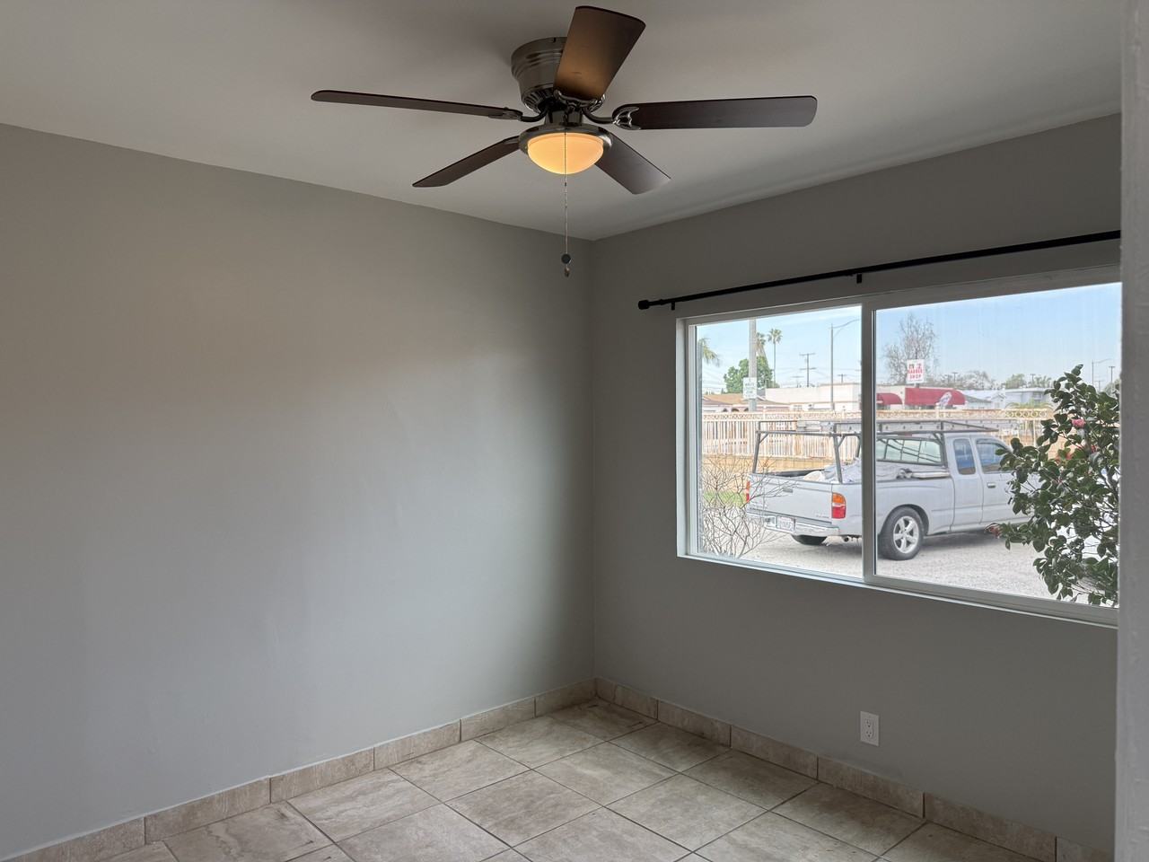 10120 California Ave #B - Photo 7 of 7