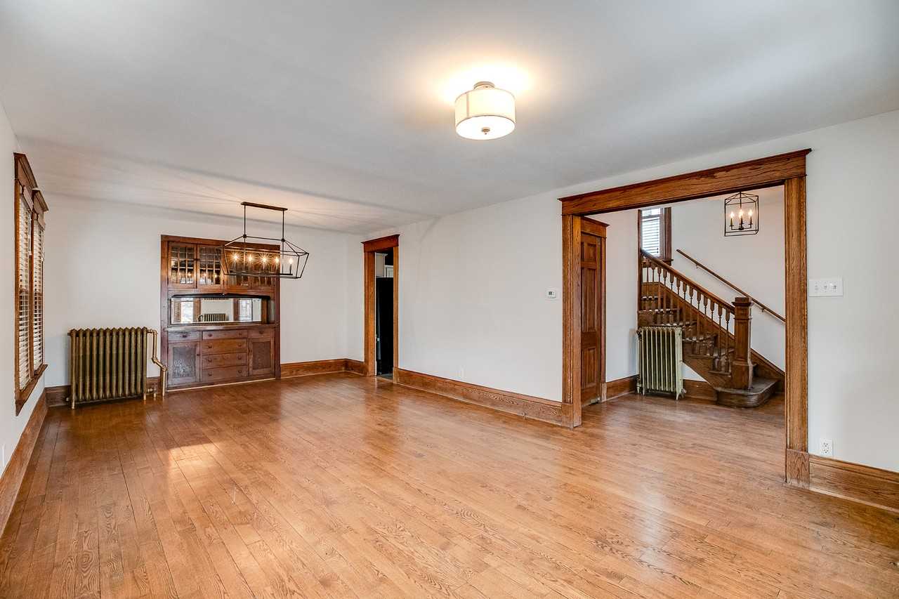 1794 Hague Ave - Photo 3 of 13