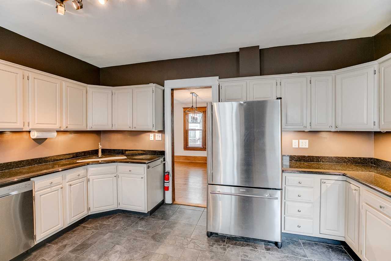 1794 Hague Ave - Photo 4 of 13