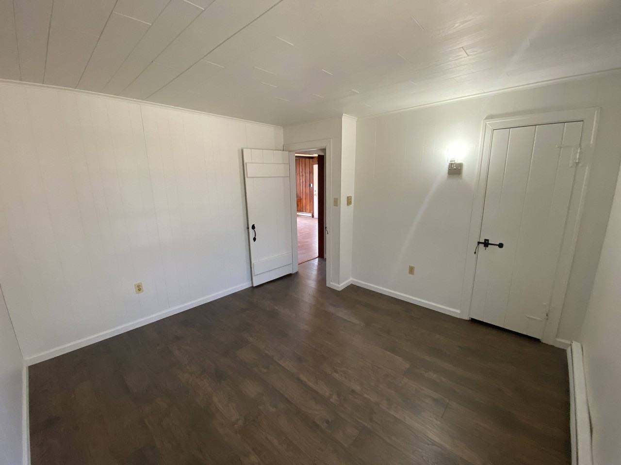 225 Cottage Ln - Photo 6 of 27