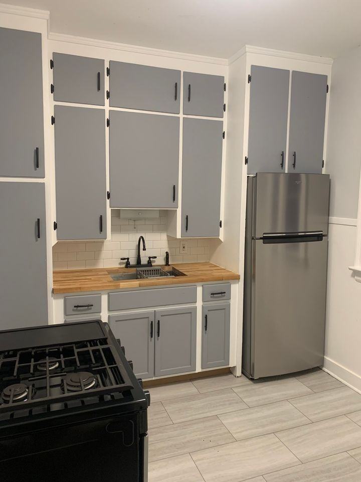 126 Oxford Ave #2 - Photo 3 of 7