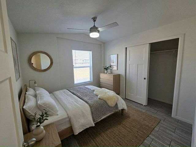 3825 N Nellis Blvd Trlr 8 #8 - Photo 4 of 7