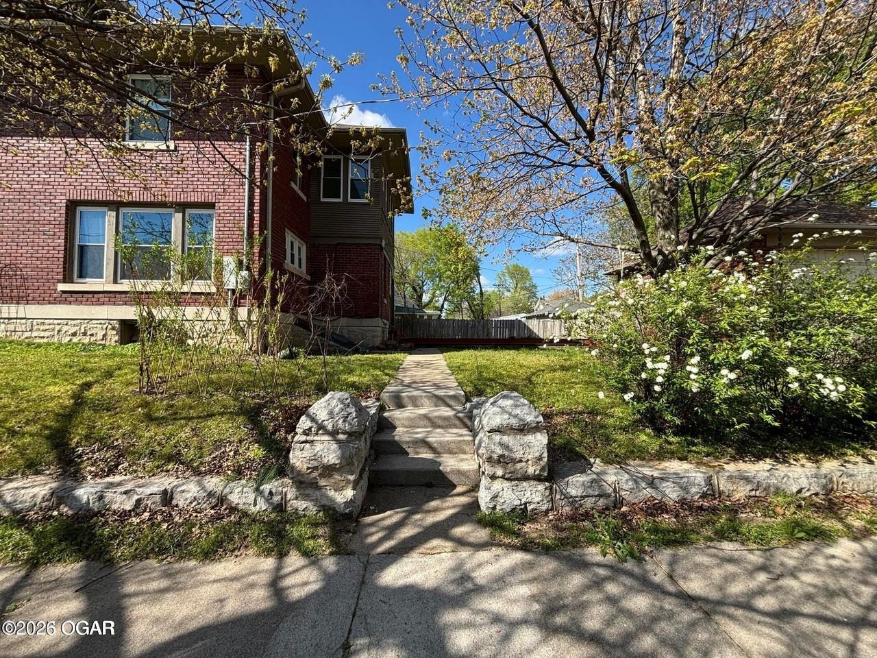 501 N Moffet Ave - Photo 6 of 33