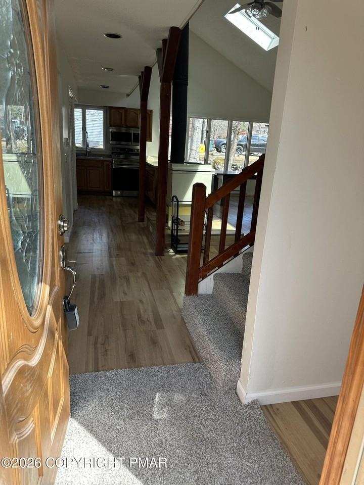 7272 Long Pine Dr - Photo 4 of 27