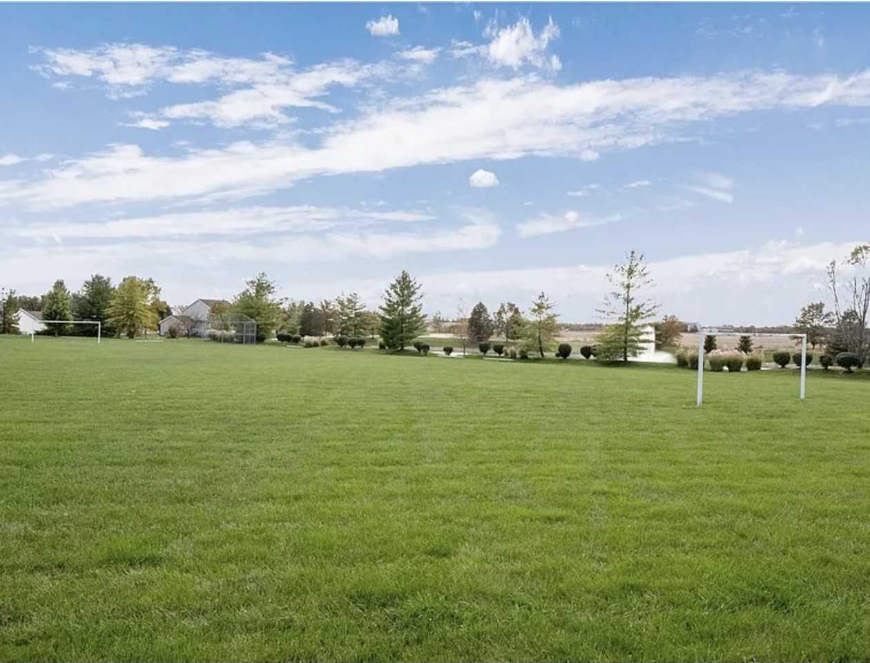 708 Harbor Woods Dr #C - Photo 4 of 17