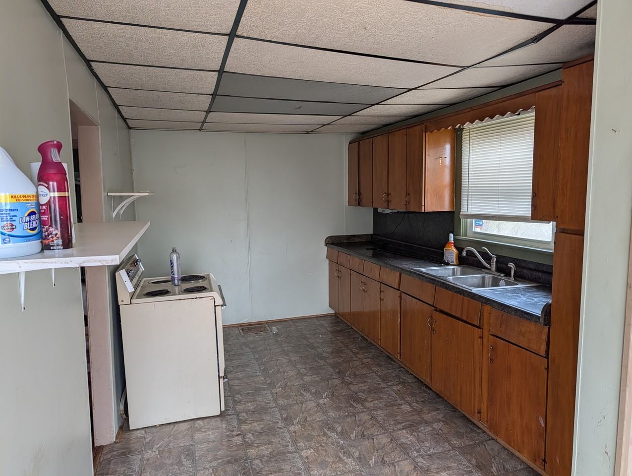 1021 Orange Rd - Photo 7 of 8