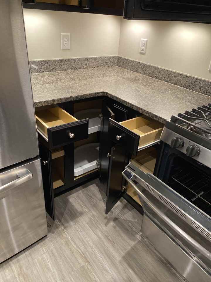 5508 Loneleaf Way - Photo 5 of 26