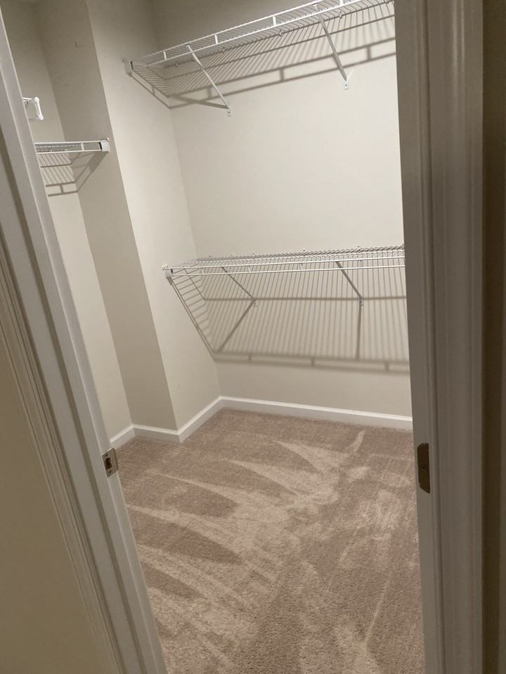 5508 Loneleaf Way - Photo 7 of 26