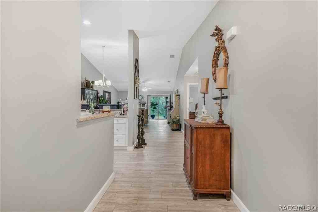 2142 S Gleneagle Ter - Photo 2 of 18