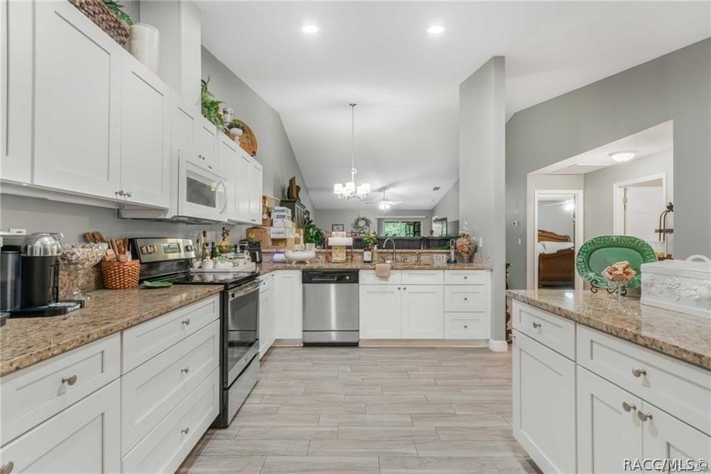 2142 S Gleneagle Ter - Photo 6 of 18